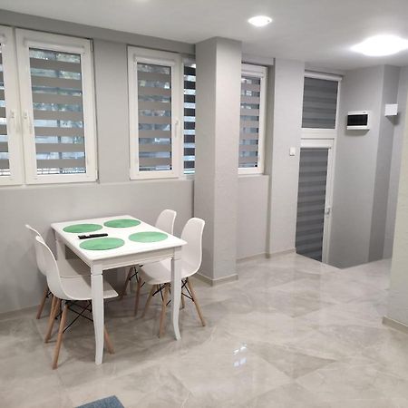 Uptown Funk Apartment Ruse Exterior photo